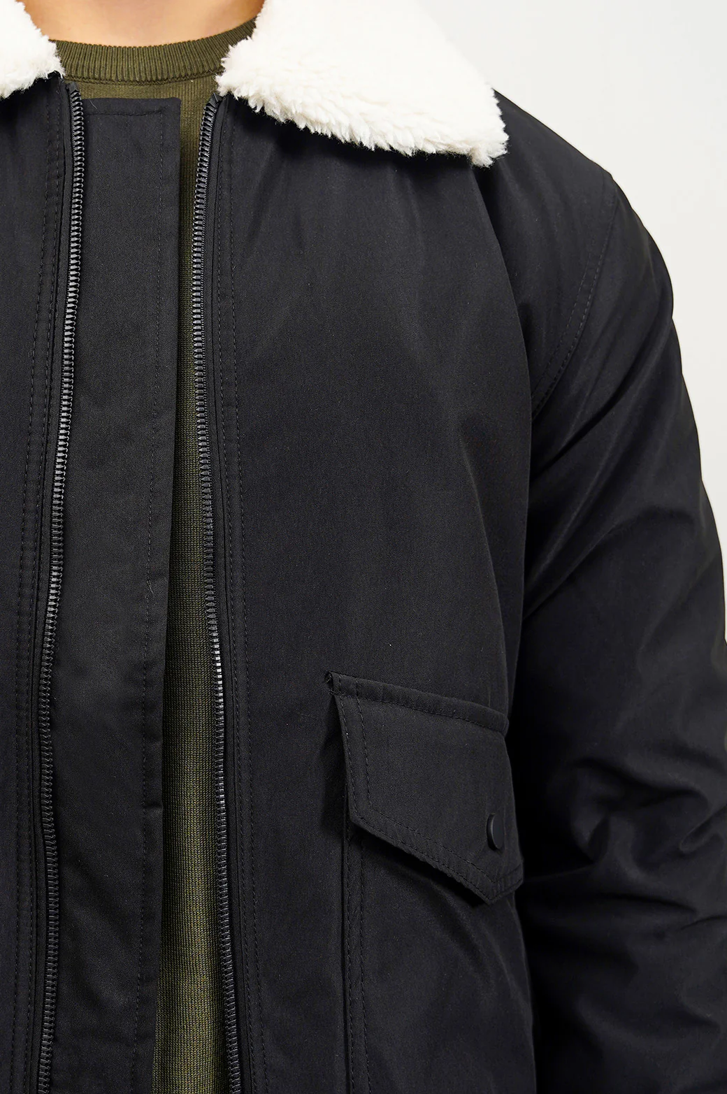 MAW24TP046-BLACK-SHERPA-COLLAR-JACKET-000000_12