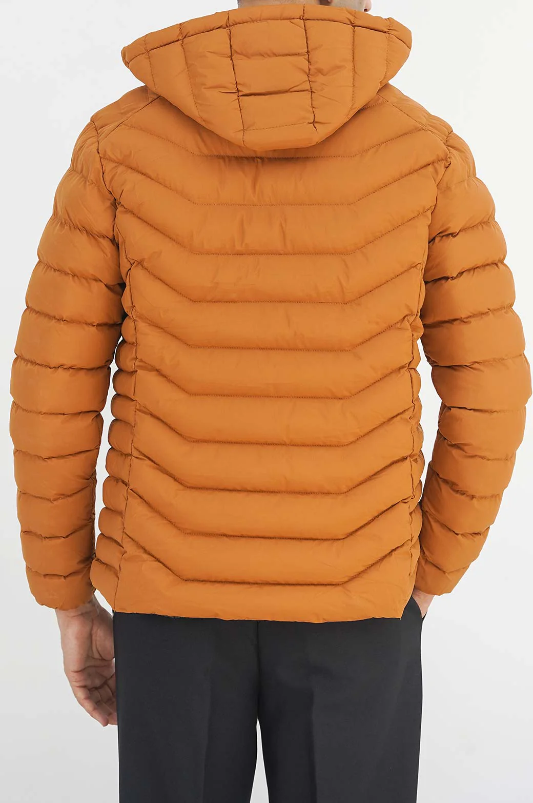 SHIMWJ0005-CAMEL-CHEVRON-PUFFER_3