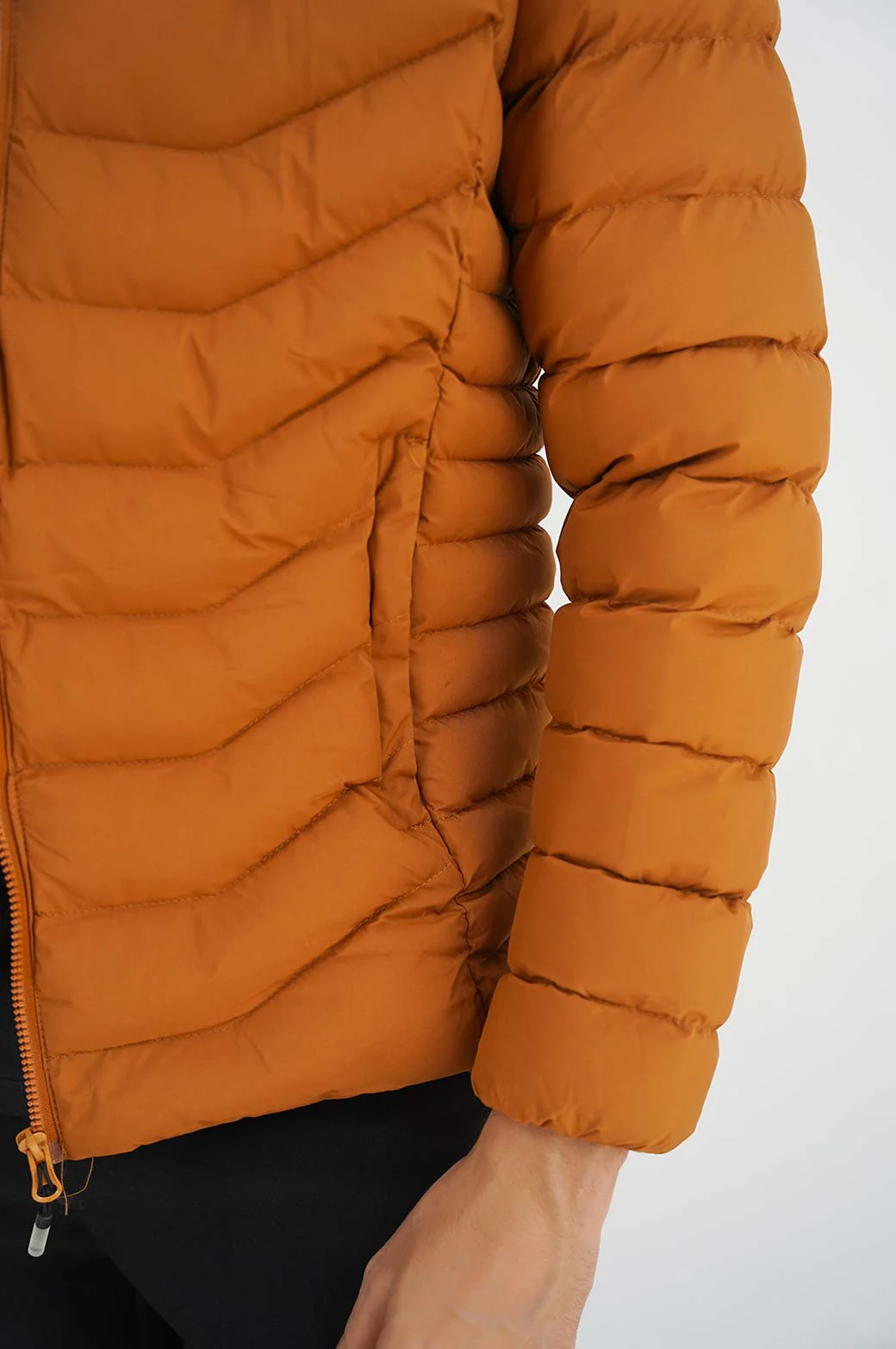SHIMWJ0005-CAMEL-CHEVRON-PUFFER_4